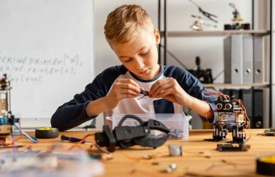 Top Robot Kits from PM Shri